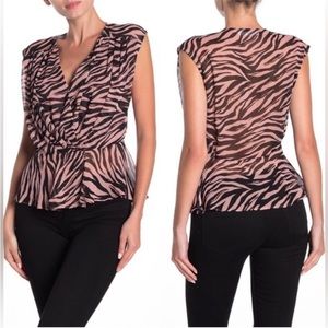 ASTR Wrap top